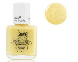 pia-abeille-petite-manucurist