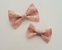 les noeuds de maman - noeud romy liberty capel rose pastel